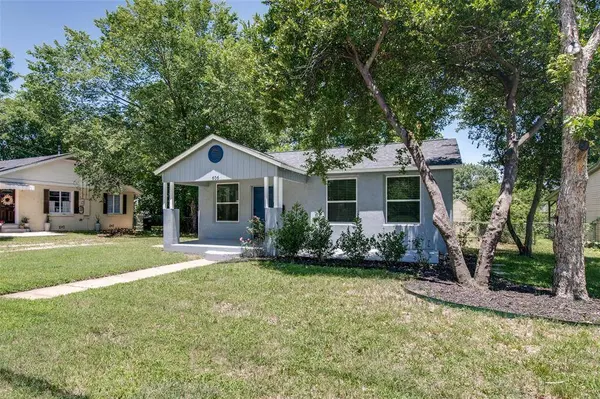 606 W High Street, Terrell, TX 75160