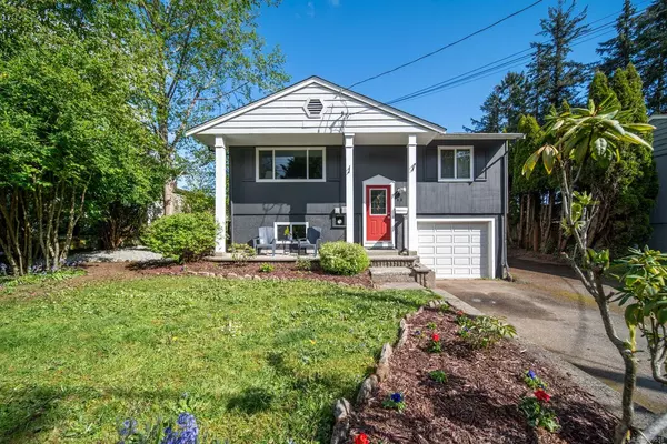 676 Beaconsfield Rd, Nanaimo, BC V9R 1X2