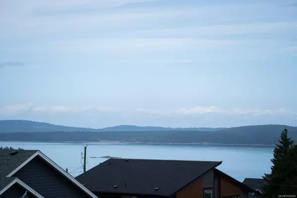 143 Francis Pl, Ladysmith, BC V9G 1W4