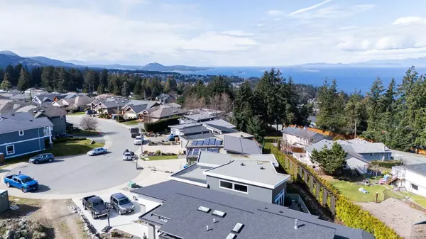 5605 Cougar Ridge Pl, Nanaimo, BC V9T 5R6