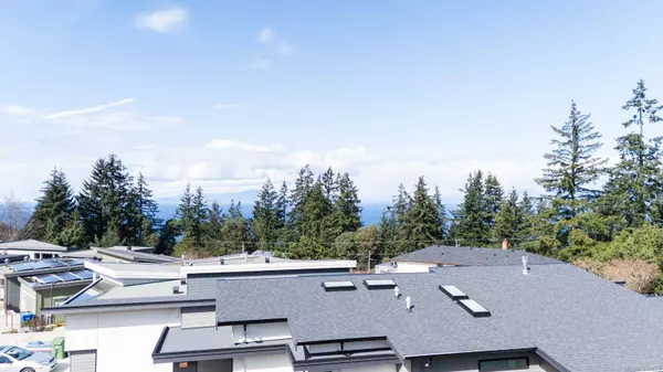 5605 Cougar Ridge Pl, Nanaimo, BC V9T 5R6