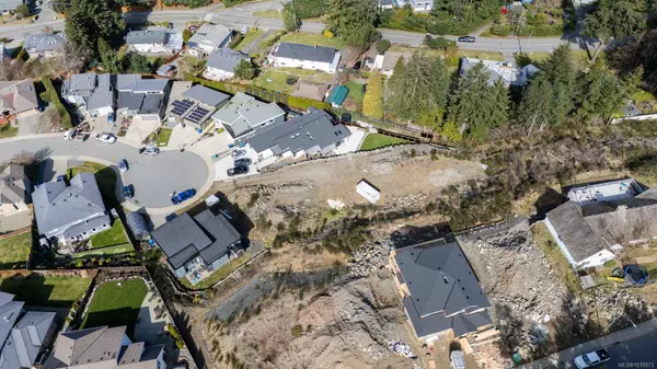 5605 Cougar Ridge Pl, Nanaimo, BC V9T 5R6