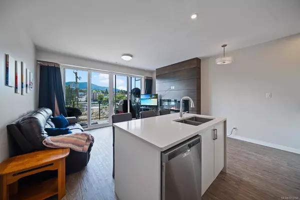 91 chapel St #310, Nanaimo, BC V9R 0J3