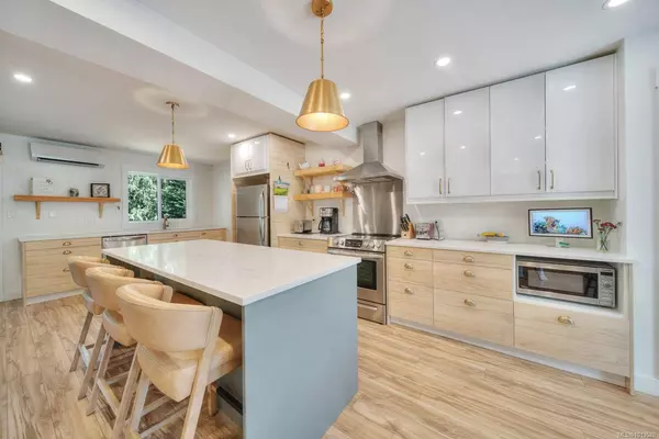 191 Summit Dr, Nanaimo, BC V9T 4X7