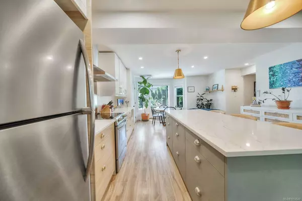 191 Summit Dr, Nanaimo, BC V9T 4X7