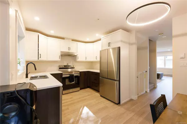 600 Ninth St #102, Nanaimo, BC V9R 0L4