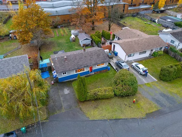 1439 White St, Nanaimo, BC V9S 1J1