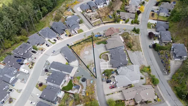 104 Bray Rd, Nanaimo, BC V9T 0C2