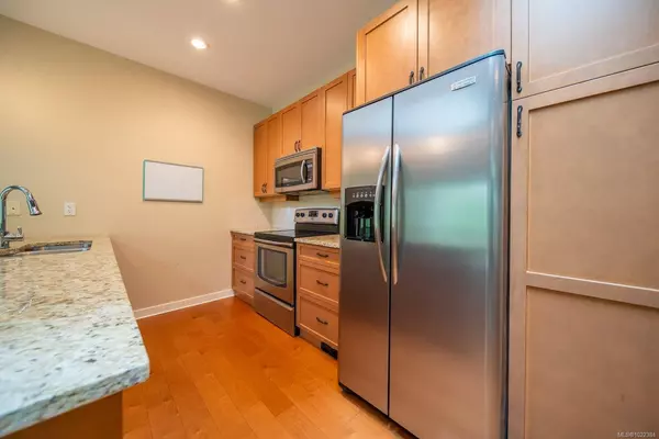 500 Corfield St #5, Parksville, BC V9P 0A8