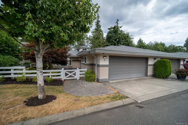 500 Corfield St #5, Parksville, BC V9P 0A8