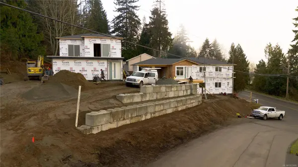 5309 Toms Trnabt #A, Nanaimo, BC V9T 5M9