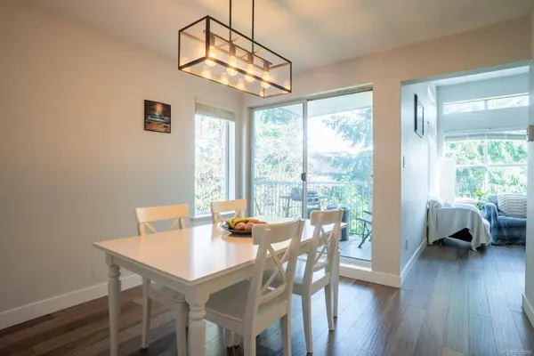 4700 Uplands Dr #406, Nanaimo, BC V9T 5V1