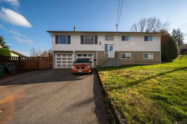 565 Nova St, Nanaimo, BC V9R 1C6