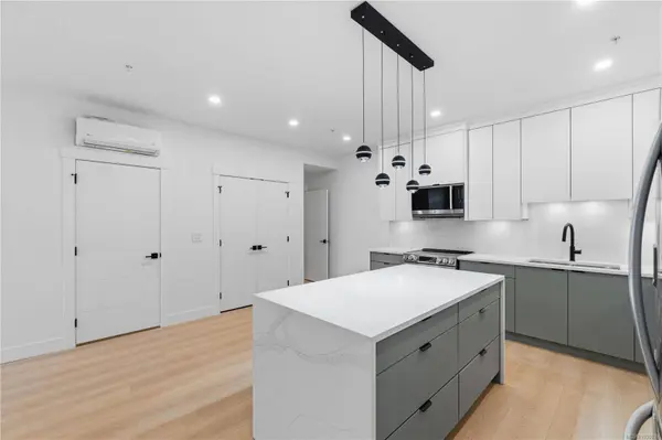 5311 Toms Trnabt #101, Nanaimo, BC V9T 5M9