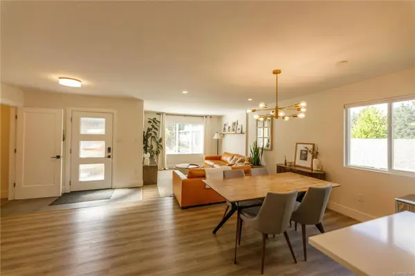 1754 Idaho Pl, Nanaimo, BC V9X 1C6