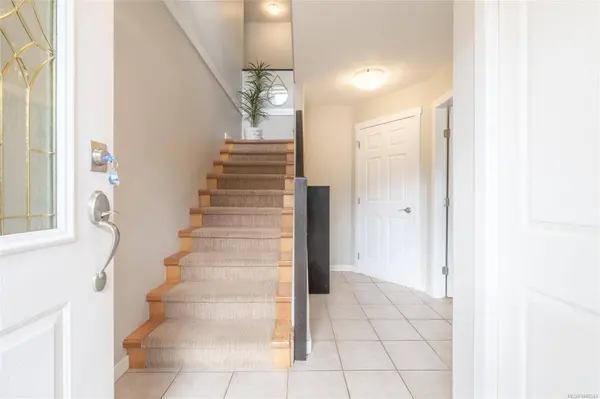 5039 Bullrush Pl, Nanaimo, BC V9T 6K7