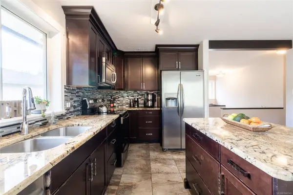 5039 Bullrush Pl, Nanaimo, BC V9T 6K7