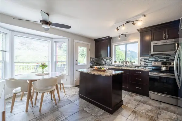 5039 Bullrush Pl, Nanaimo, BC V9T 6K7