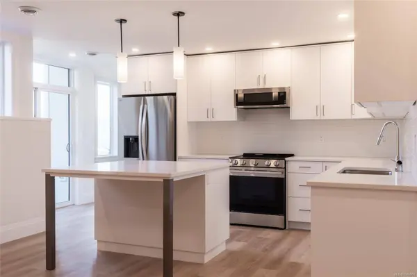 3228 Woodrush Dr, Duncan, BC V9L 0J9