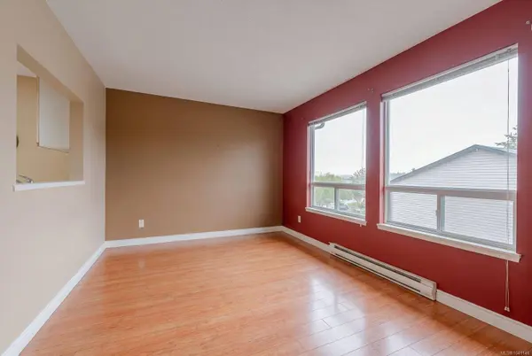 1912 Bowen Rd ##307, Nanaimo, BC V9S 5S6