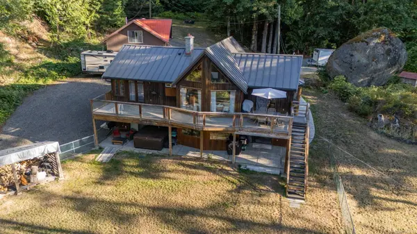 995 Nanaimo River Rd, Nanaimo, BC V9X 1E5