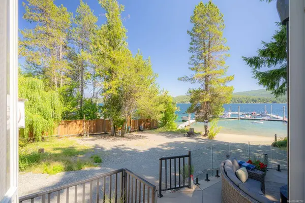 9752 Lakeshore Rd ##R1, Port Alberni, BC V9Y 8Z3