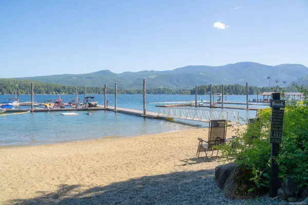 9752 Lakeshore Rd ##R1, Port Alberni, BC V9Y 8Z3