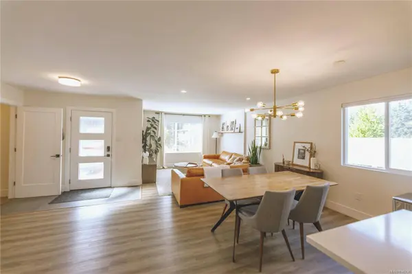 1754 Idaho Pl, Nanaimo, BC V9X 1C6