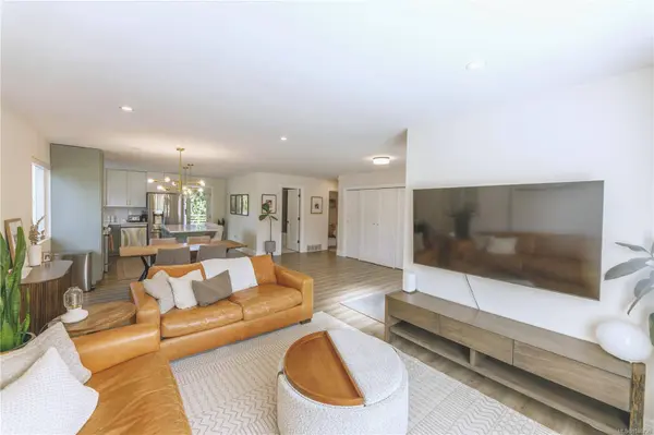1754 Idaho Pl, Nanaimo, BC V9X 1C6