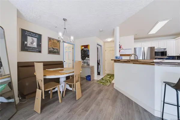 4965 Vista View Cres ##212, Nanaimo, BC V9V 1S1