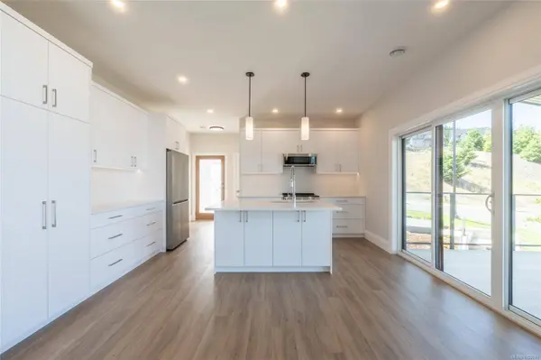 3227 Woodrush Dr, Duncan, BC V9L 0J9