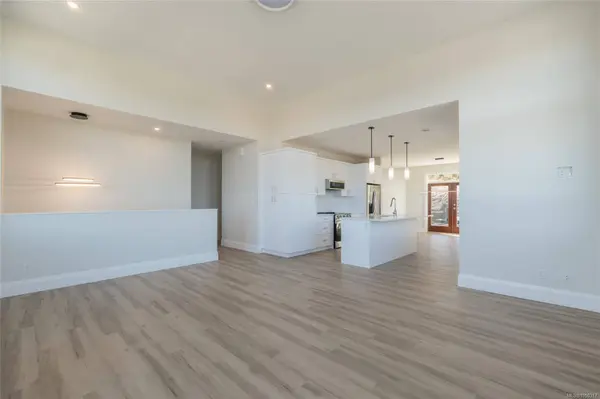 3226 Woodrush Dr, Duncan, BC V9L 0J9