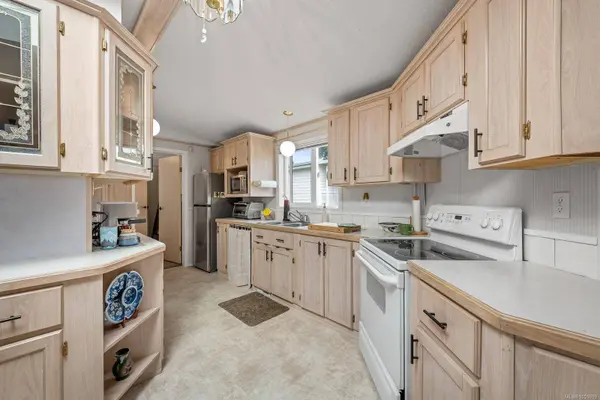 4714 Muir Rd ##11, Courtenay, BC V9N 8Z4