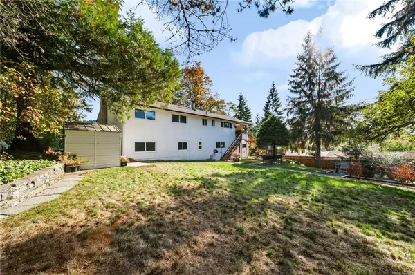 1927 Richardson Rd, Nanaimo, BC V9X 1C2