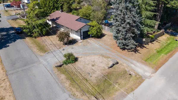 3161 Singleton Rd, Nanaimo, BC V9T 2X4