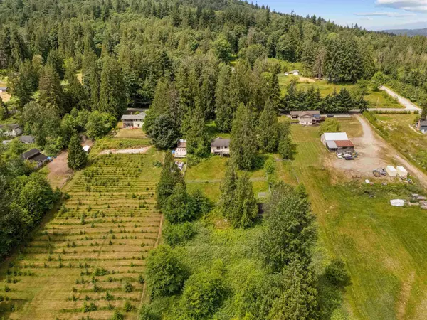 9338 Clay ST, Mission, BC V4S 1G2