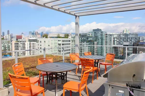 180 East 2ND AVE #725, Vancouver, BC V5T0K4