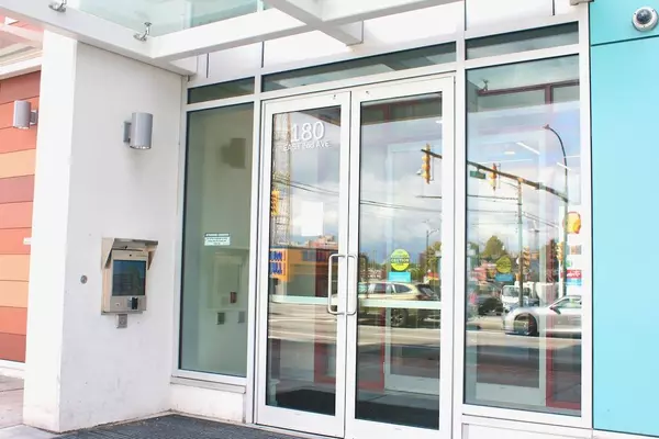 180 East 2ND AVE #725, Vancouver, BC V5T0K4
