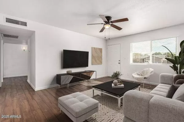 3214 W GROVERS Avenue, Phoenix, AZ 85053