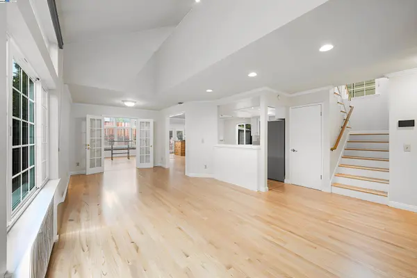 2864 El Capitan Dr, Pleasanton, CA 94566