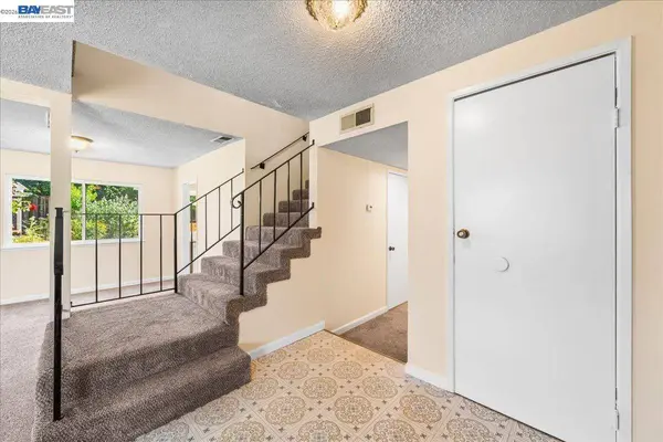 5451 Delia Way, Livermore, CA 94550