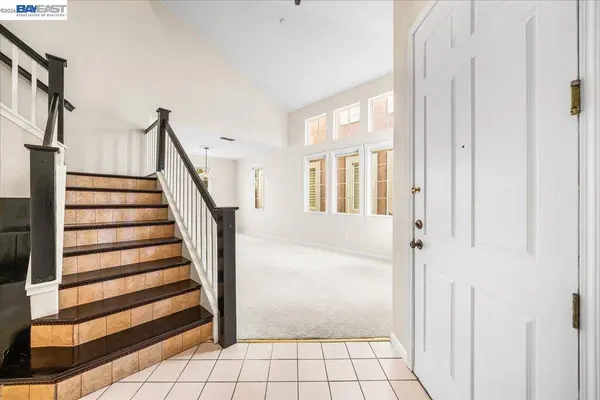 2042 Dahlia Cmn, Livermore, CA 94551