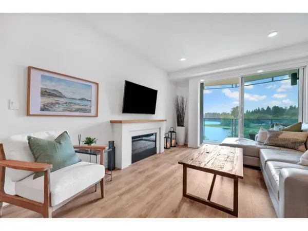 33160 PLAXTON CRES #404, Abbotsford, BC V2S0N6