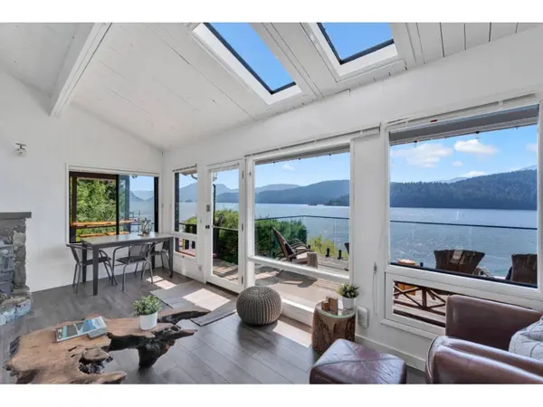 DL 355 CASCADE Bay #BLK C, Harrison Hot Springs, BC V0M1K0