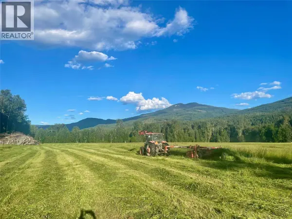 2460 Pye Road Road, Clearwater, BC V0E1N1