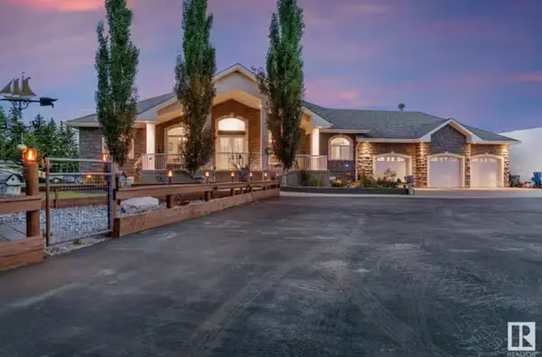 The Appeal of 10-Acre Estate Living Near Sherwood Park,Debbie Evans