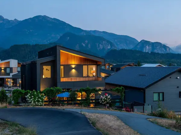 West Vancouver vs. Squamish: What the Price Per Square Foot Data Actually Shows