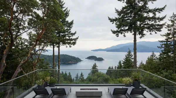 Altamont West Vancouver Real Estate: What Buyers Need to Know in 2026,Debbie Evans