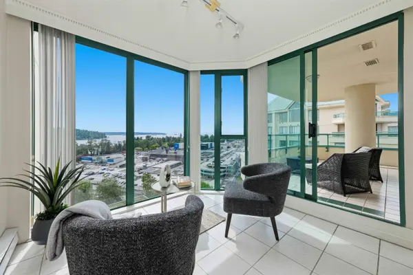 338 Taylor WAY #18D, West Vancouver, BC V7T 2Y2