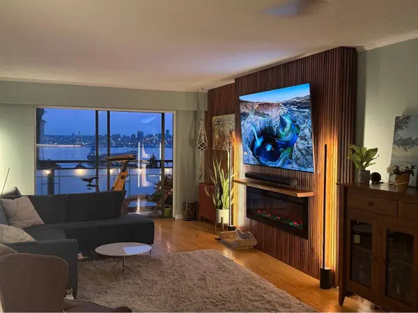 441 E 3rd ST #303, North Vancouver, BC V7L 1G3